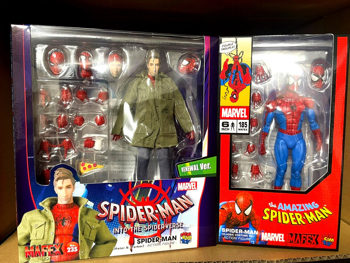 MAFEX No.235 Spider-Man Peter B. Parker & No.185 Spider-Man Classic Costume 2 Figure Set Medicom Toy from Japan