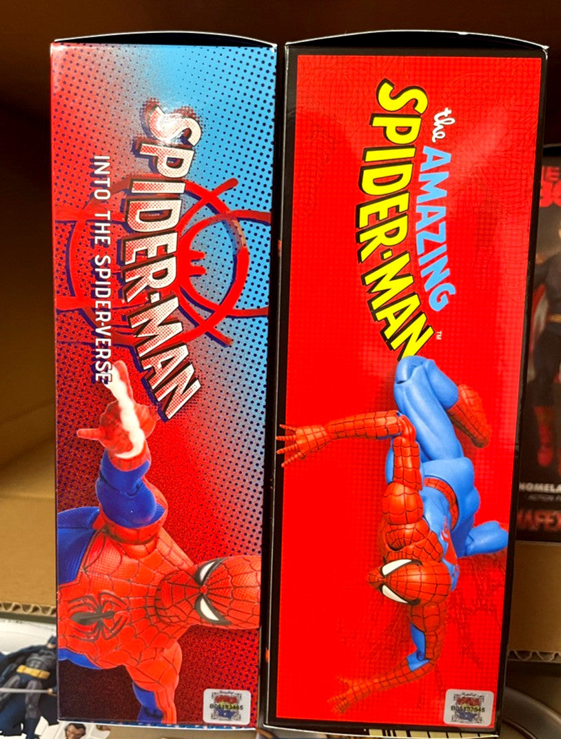 MAFEX No.235 Spider-Man Peter B. Parker & No.185 Spider-Man Classic Costume 2 Figure Set Medicom Toy from Japan