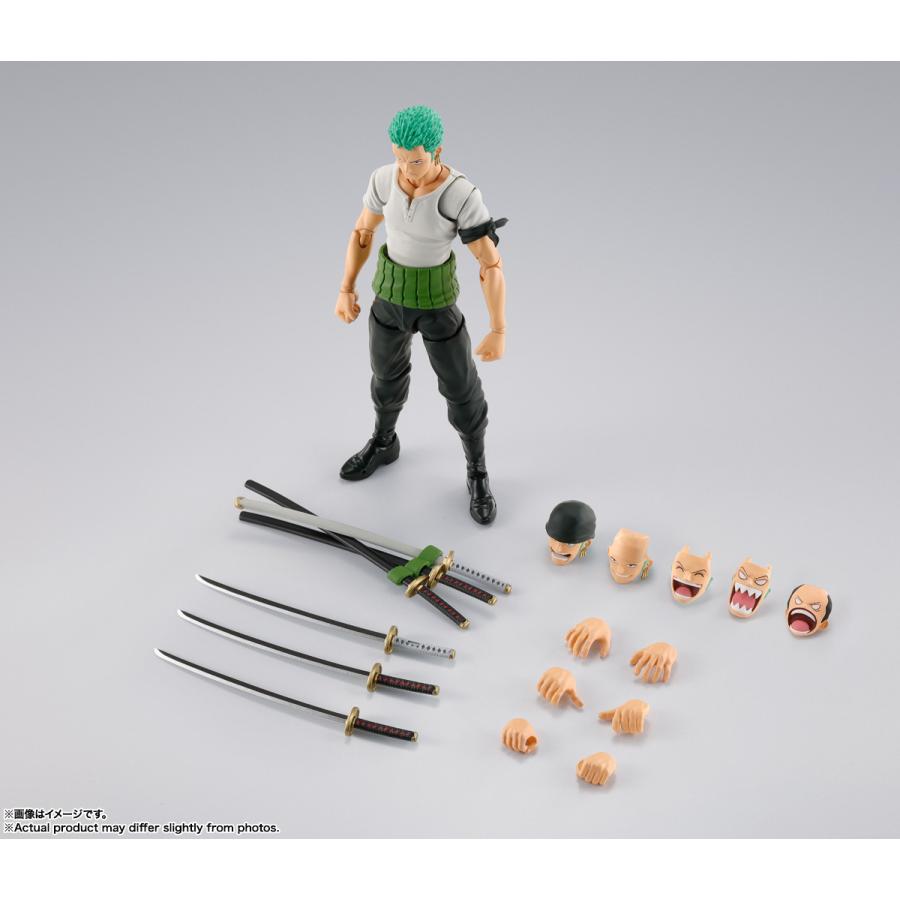 S.H.Figuarts One Piece Roronoa Zoro Romance Dawn TAMASHII NATIONS Bandai JPN